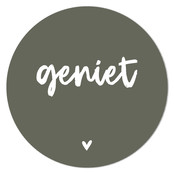 Muurcirkel olijfgroen met tekst 'Geniet' Muurcirkel olijfgroen met tekst 'Geniet'