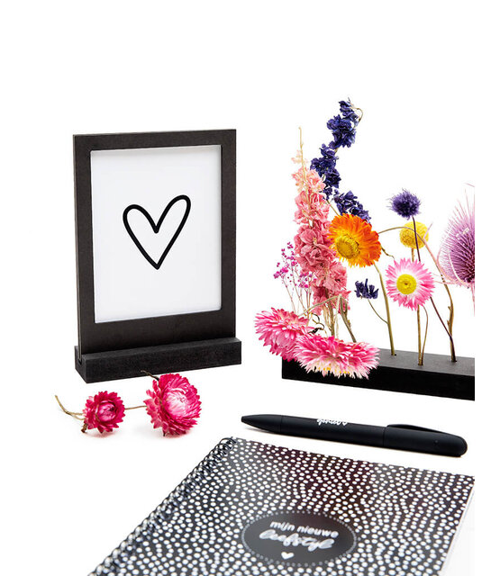 Zwarte houten wissellijst