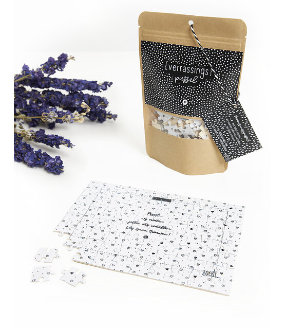 Verrassingspuzzel 'Pssst.. Wij moeten jullie iets vertellen. Wij gaan trouwen!'