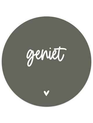 Muurcirkel (binnen) olijfgroen met tekst 'Geniet' - 3 formaten