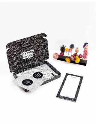 Cadeaupakket - brievenbus 'Cadeautje voor de leukste collega!'
