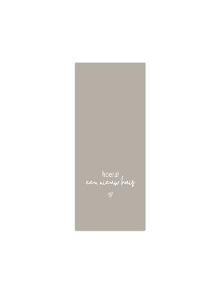 Cadeaukaartje beige met tekst - Hoera! een nieuw huis