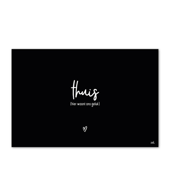 Inductiebeschermer - zwart met tekst 'Thuis {hier woont ons geluk}' Inductiebeschermer - zwart met tekst 'Thuis {hier woont ons geluk}'