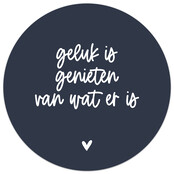 Muurcirkel donkerblauw met tekst 'Geluk is genieten van wat er is'  30 cm - LICHT BESCHADIGD Muurcirkel donkerblauw met tekst 'Geluk is genieten van wat er is'  30 cm - LICHT BESCHADIGD
