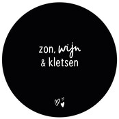 Zwarte tuincirkel/muurcirkel met tekst - 'Zon, wijn en klersen' perfect als wanddecoratie voor buiten en binnen Zwarte tuincirkel/muurcirkel met tekst - 'Zon, wijn en klersen' perfect als wanddecoratie voor buiten en binnen