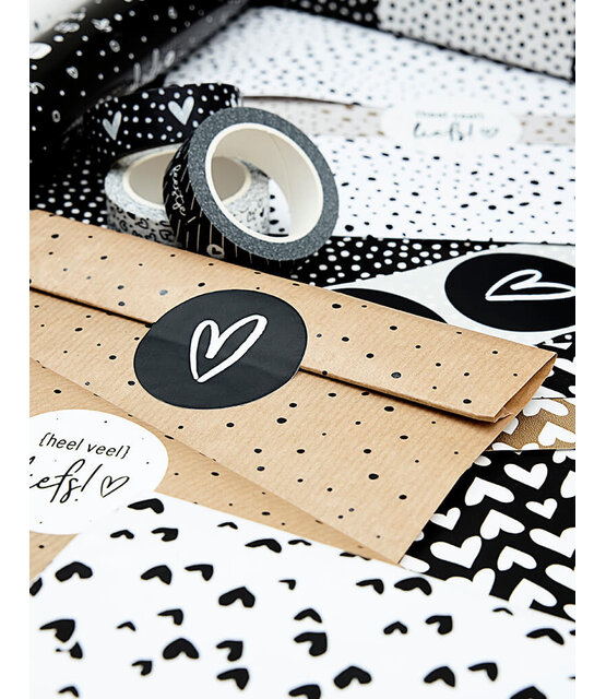 Sticker zwart met wit hartje | 5 stuks | 4,5cm Sticker zwart met wit hartje | 5 stuks | 4,5cm