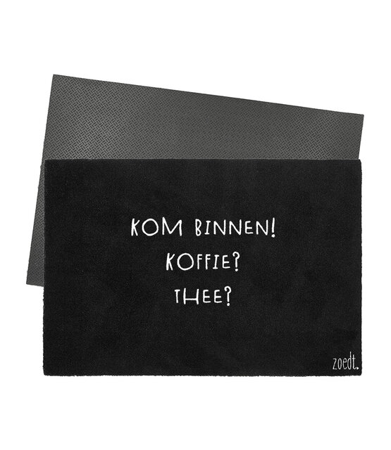 Deurmat zwart 40x60 cm – met tekst ‘Kom binnen! Koffie? Thee?’ — sfeervolle schoonloopmat met anti-slip | Zoedt