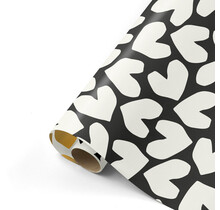 Rol cadeaupapier zwart met witte harten 50x300cm
