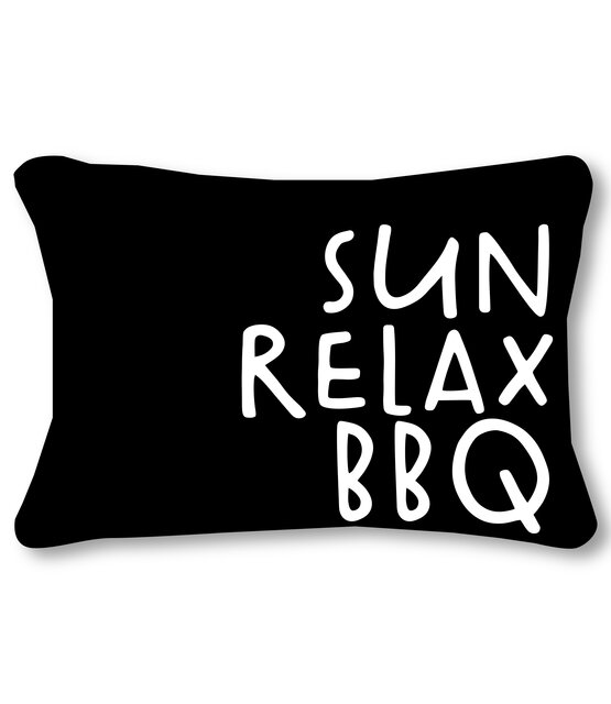 Buitenkussen 60x40 zwart met tekst Sun Relax BBQ – waterafstotend tuinkussen