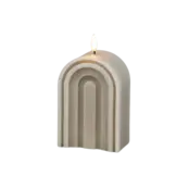 LED boogkaars beige van JUNOfires – decoratieve LED kaars met timer
