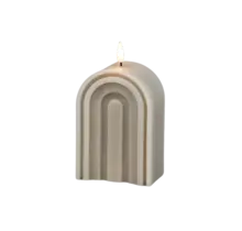 LED boogkaars beige van JUNOfires – decoratieve LED kaars met timer