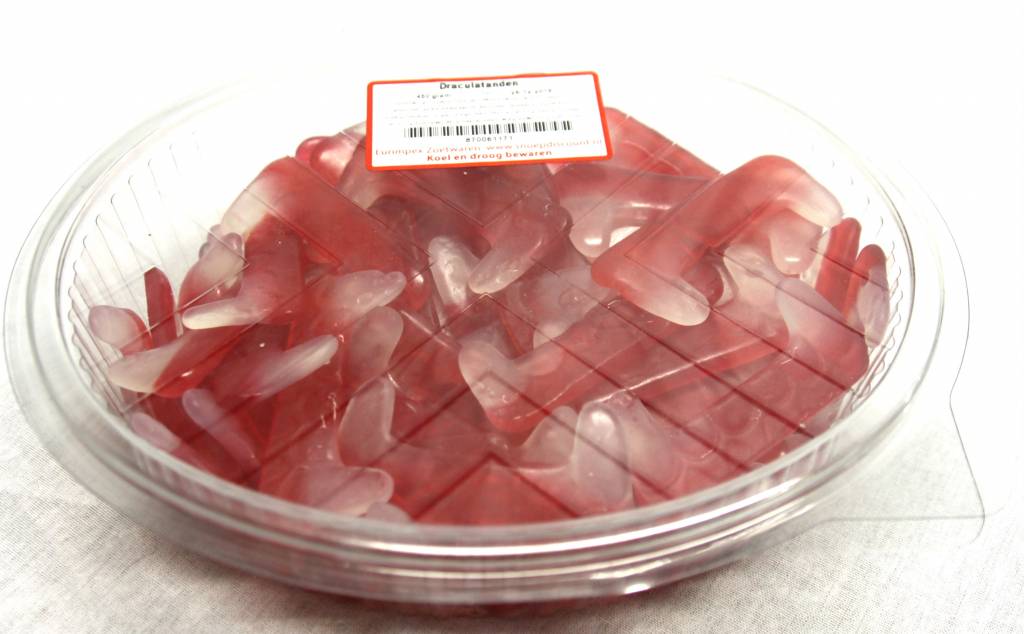 Neckermann Draculatanden 450 Gram neckermann kopen in de aanbieding Neckermann Draculatanden 450 Gram neckermann kopen in de aanbieding