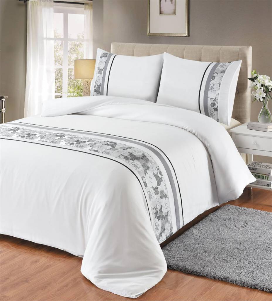 Fancy Embroidery Sabra White fancy embroidery kopen in de aanbieding