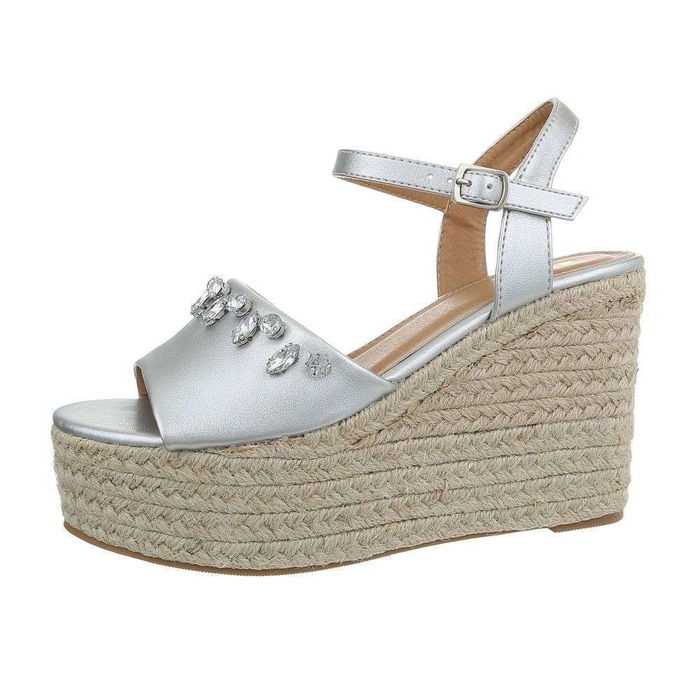 Neckermann Dames Sleehak Sandalen Zilver neckermann kopen in de aanbieding Neckermann Dames Sleehak Sandalen Zilver neckermann kopen in de aanbieding