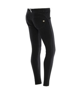 WR.UP® WR.UP® LOW RISE IN DARK STRETCH DENIM, BLACK