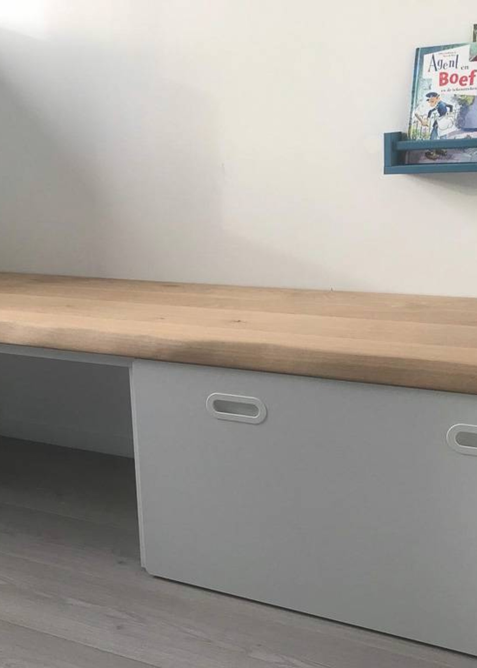Stuva bureau eikenhouten plank