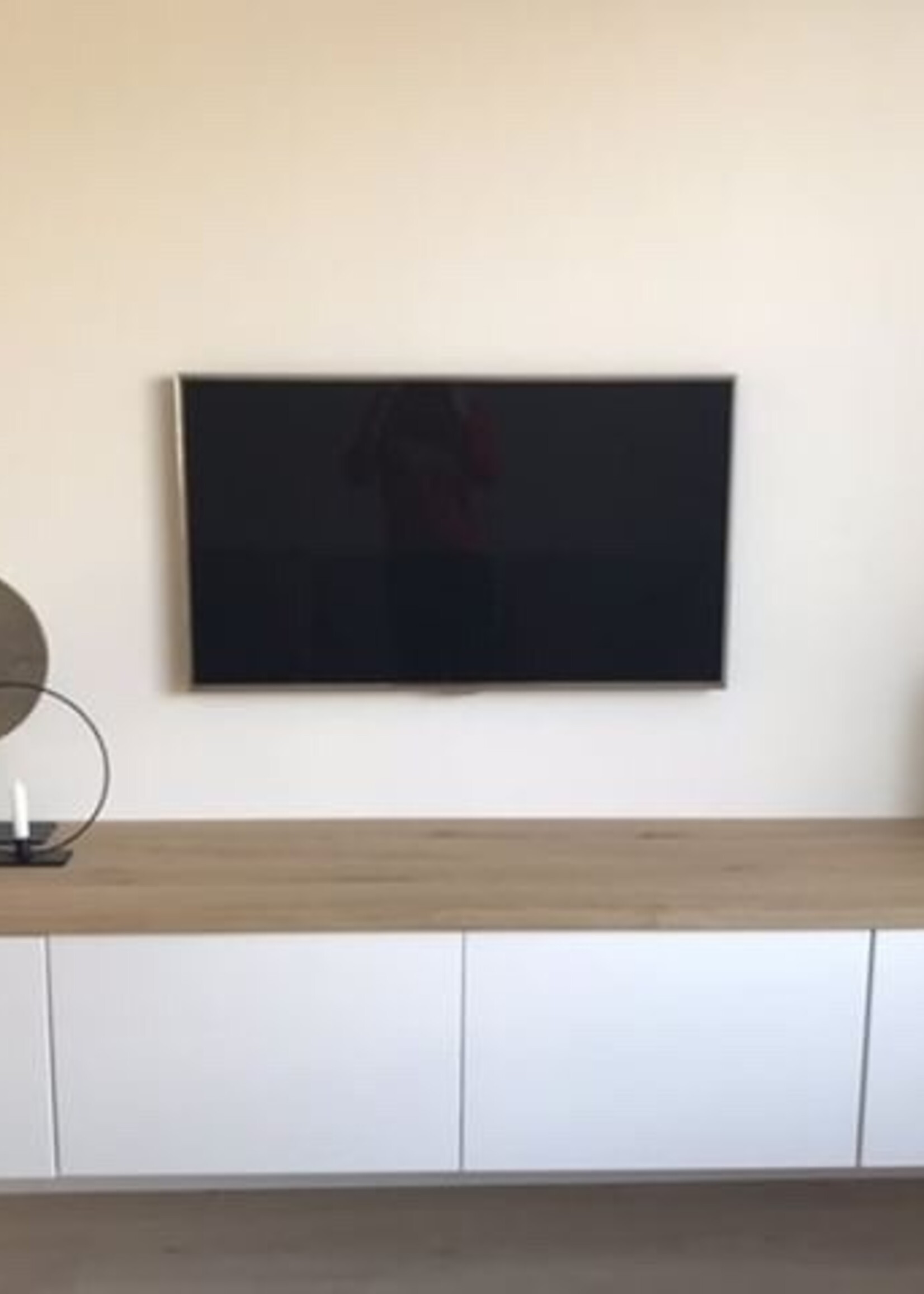 Besta tv meubel eikenhouten plank