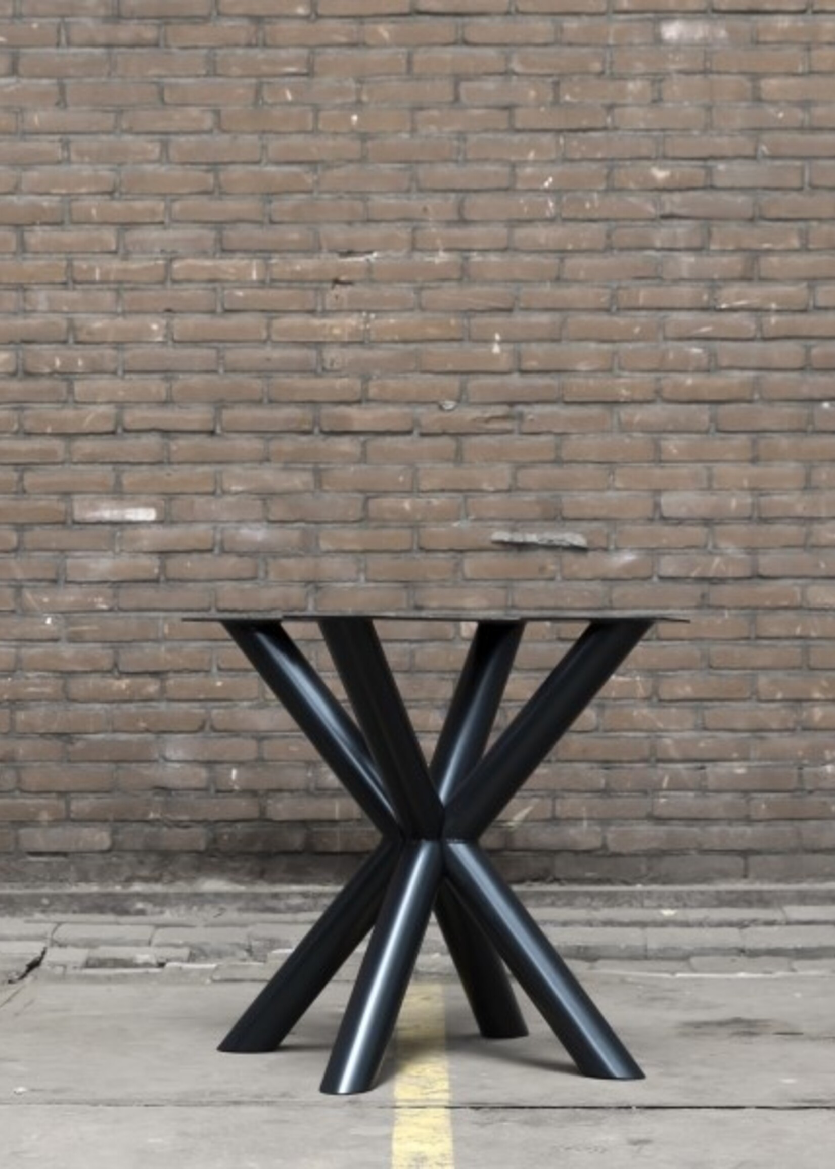 Nordstahl Double X round leg