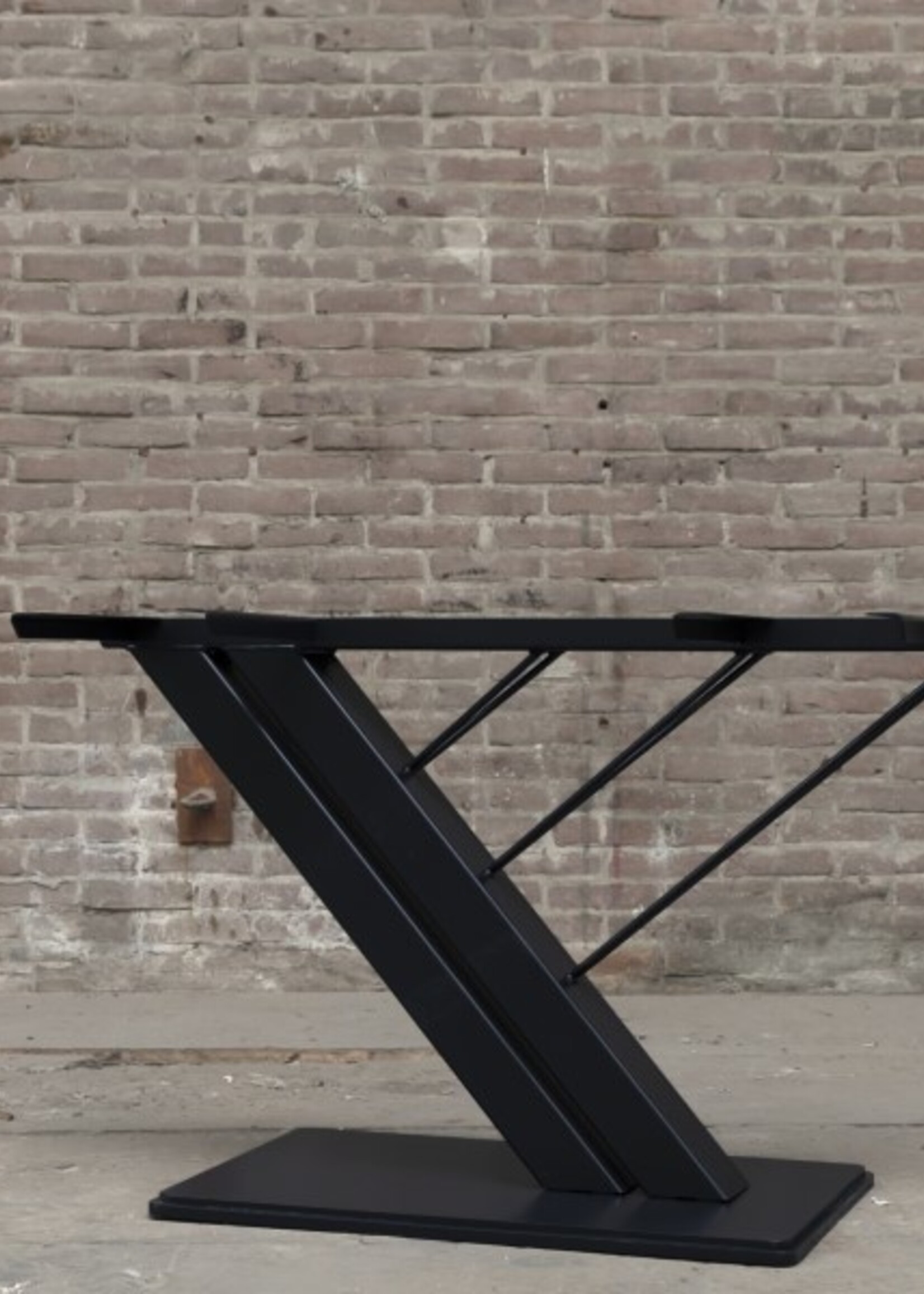 Nordstahl Harp leg