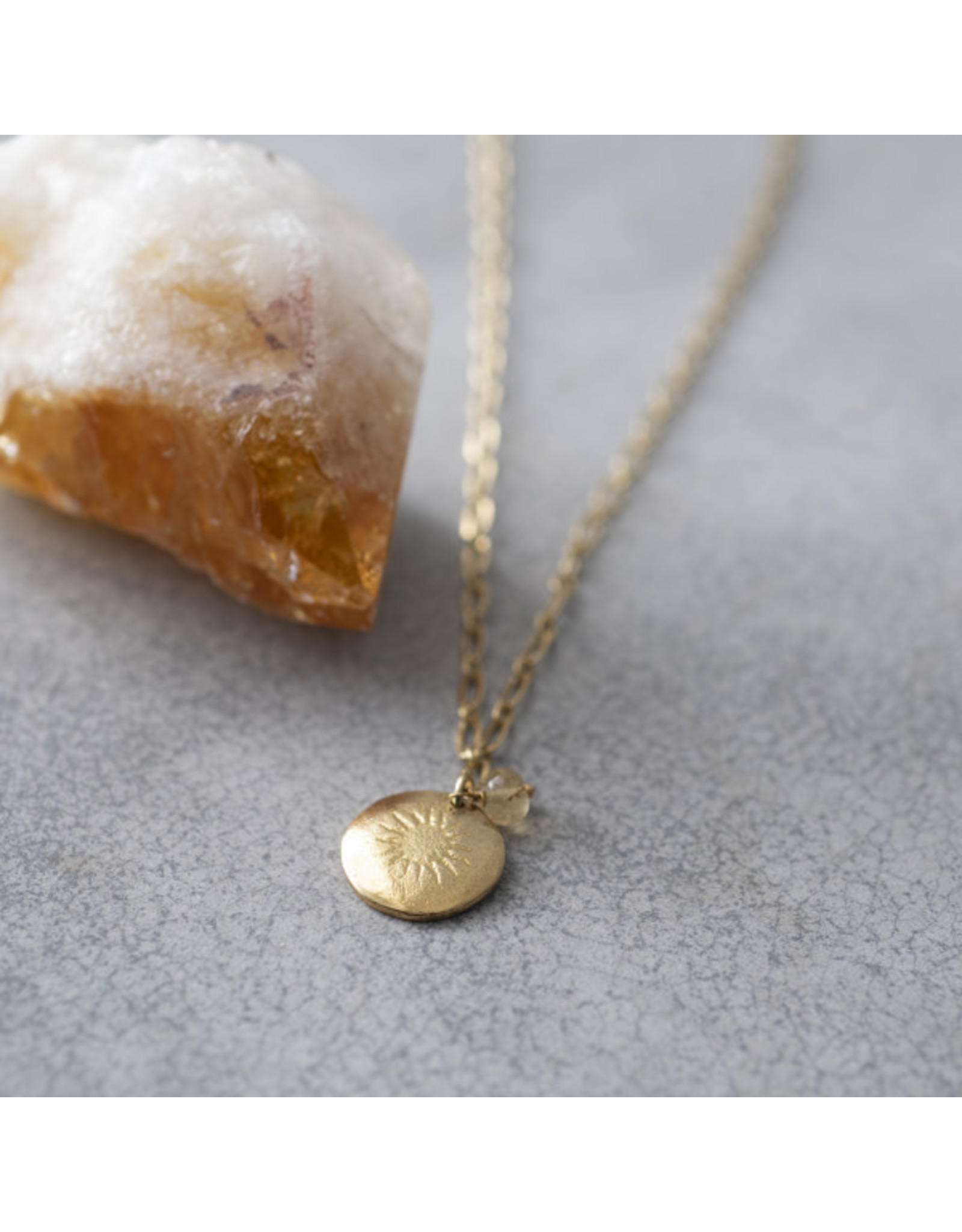 A beautiful Story Rose Citrine Gold Necklace