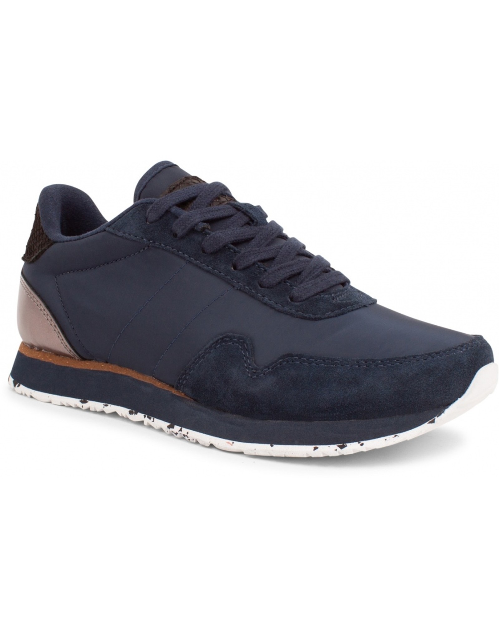 Woden Nora 111 Trainer