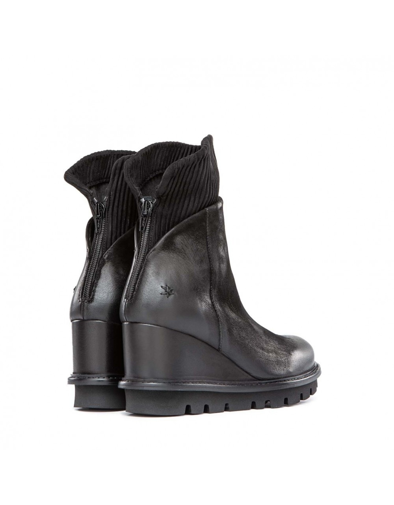 Patrizia Bonfanti Nana Nubuck Ankle Boots