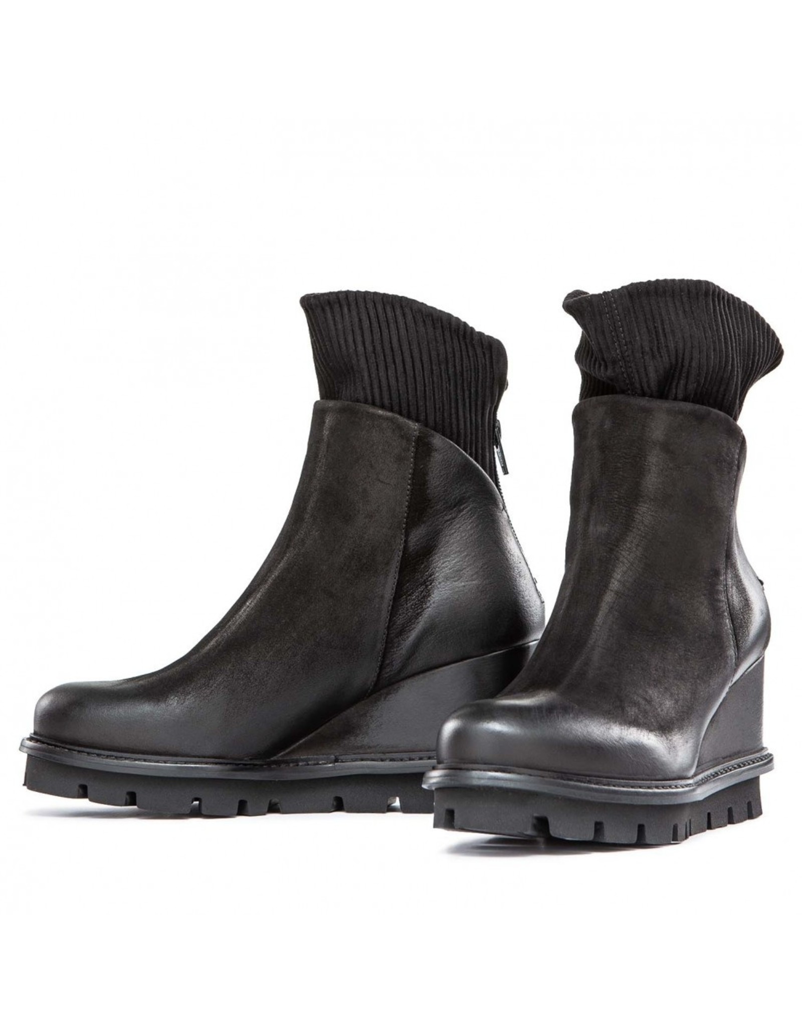 Patrizia Bonfanti Nana Nubuck Ankle Boots
