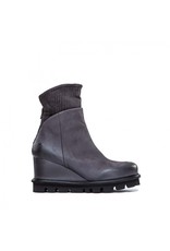 Patrizia Bonfanti Nana Nubuck Ankle Boots