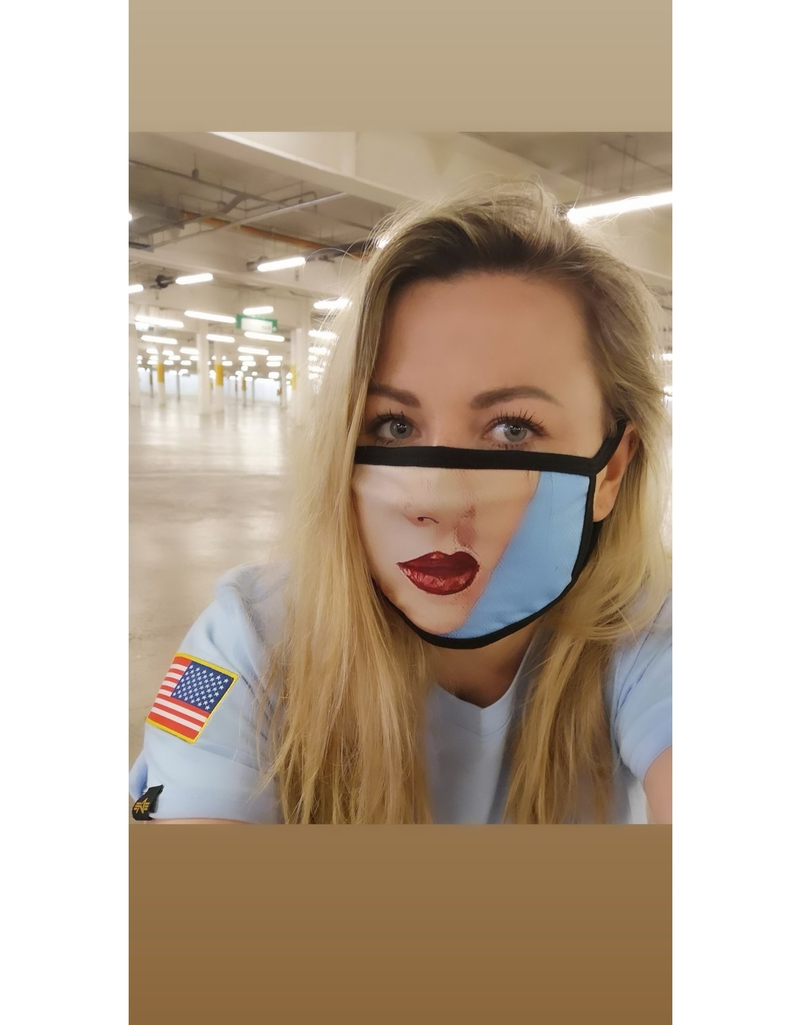 Catherine Eager Art Sea Queen Lips Face Mask