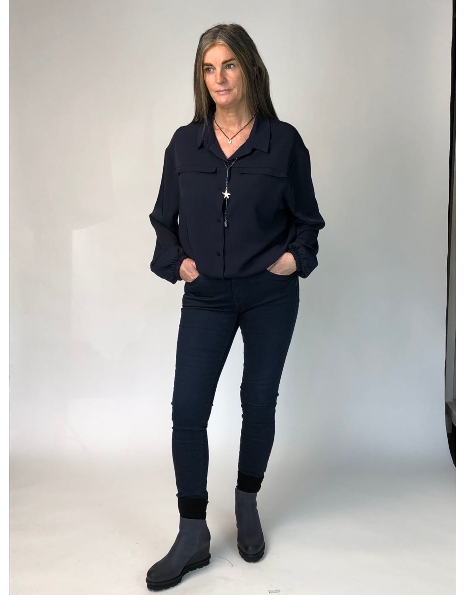 Peruzzi Short Shirt w Gathered Hem