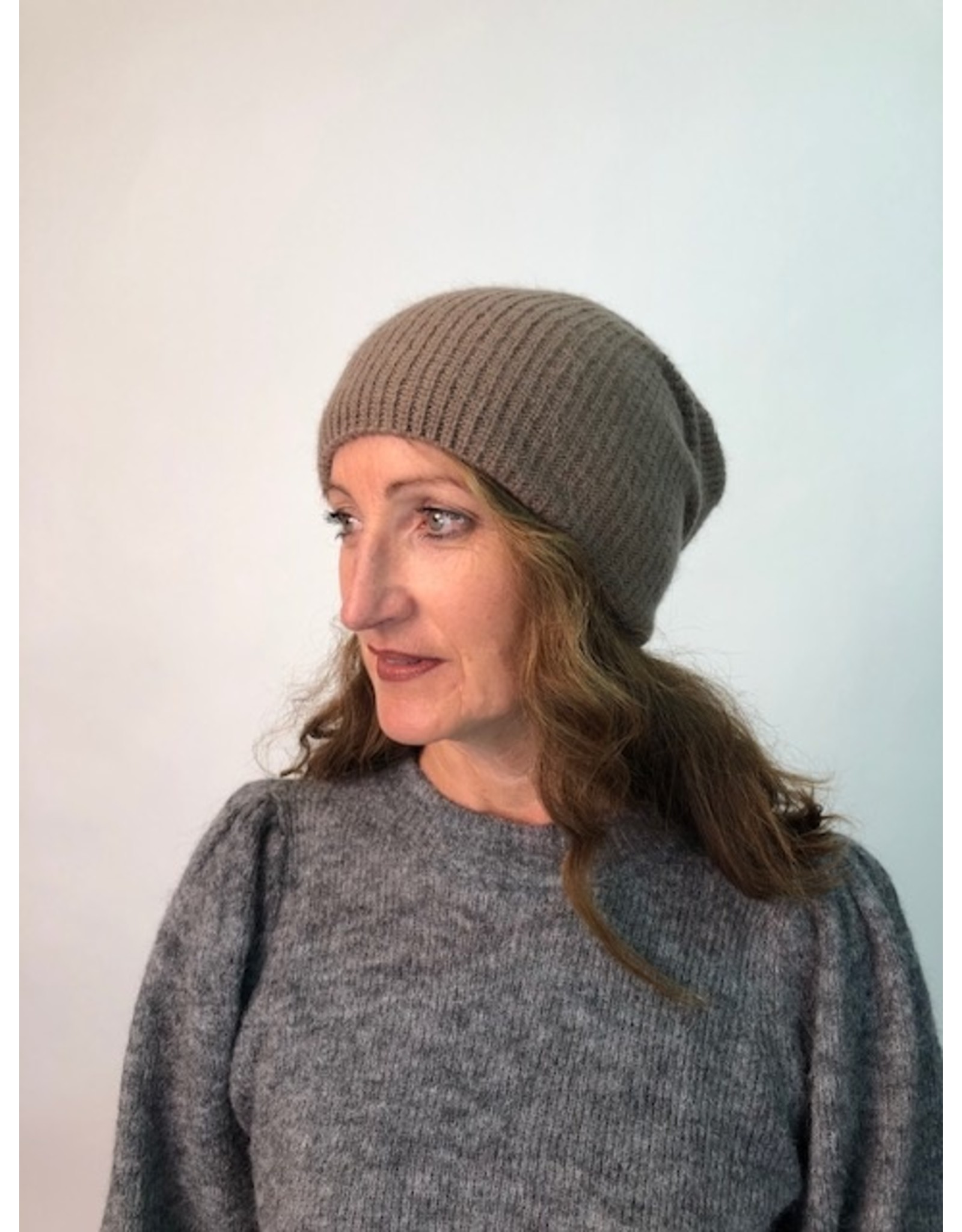 PARIS ES'TYL Beanie Hat
