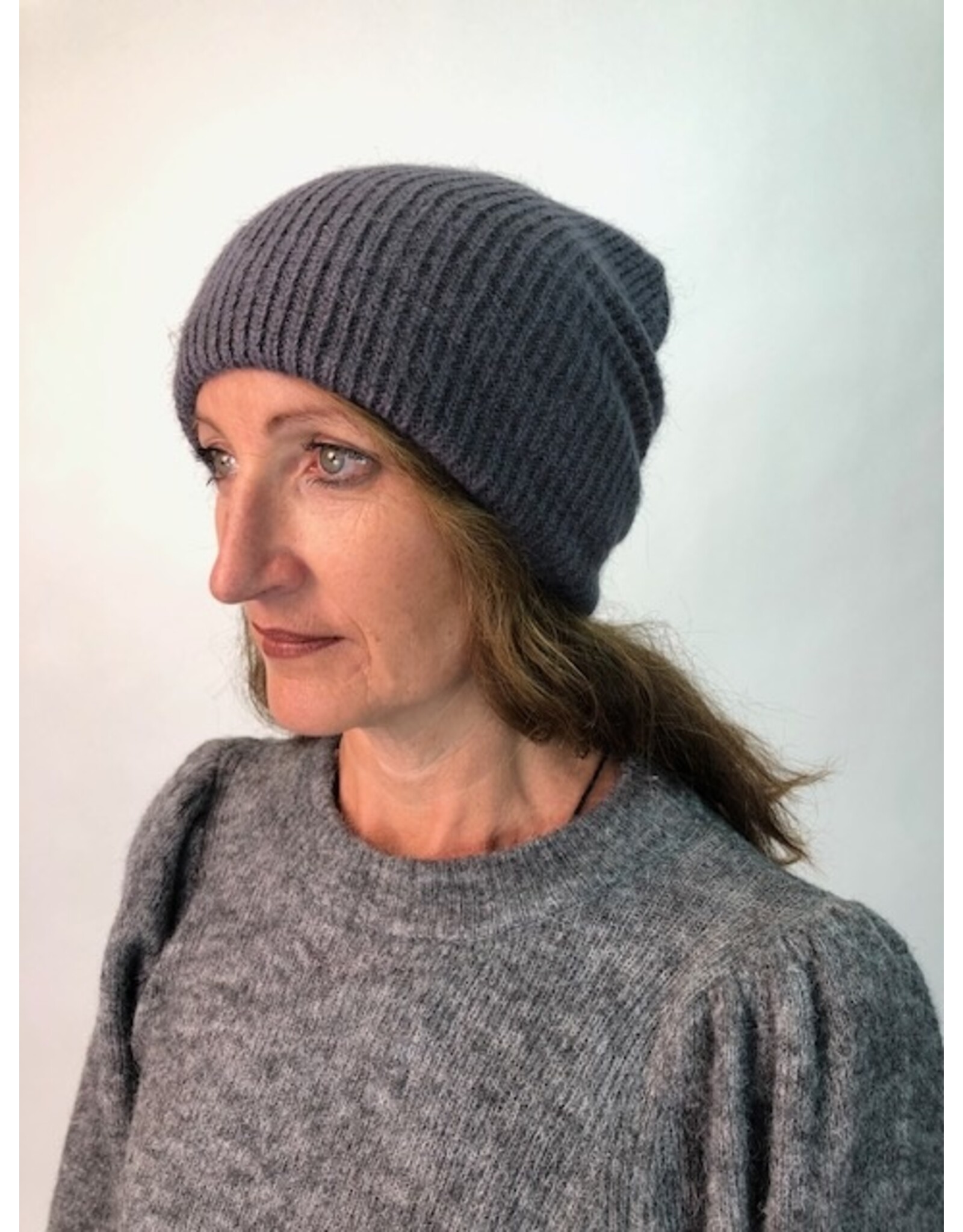 PARIS ES'TYL Beanie Hat