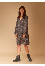 La Fee Maraboutee Pretty Floral Print V Neck Long Sleeve Midi Length Dress.