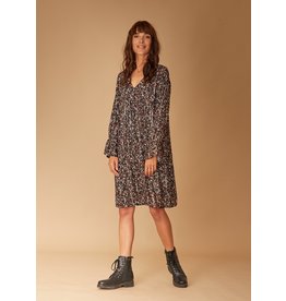 La Fee Maraboutee Pretty Floral Print V Neck Long Sleeve Midi Length Dress.