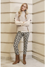 Gustav Beka 7/8 straight legs