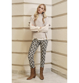 Gustav Beka 7/8 straight legs