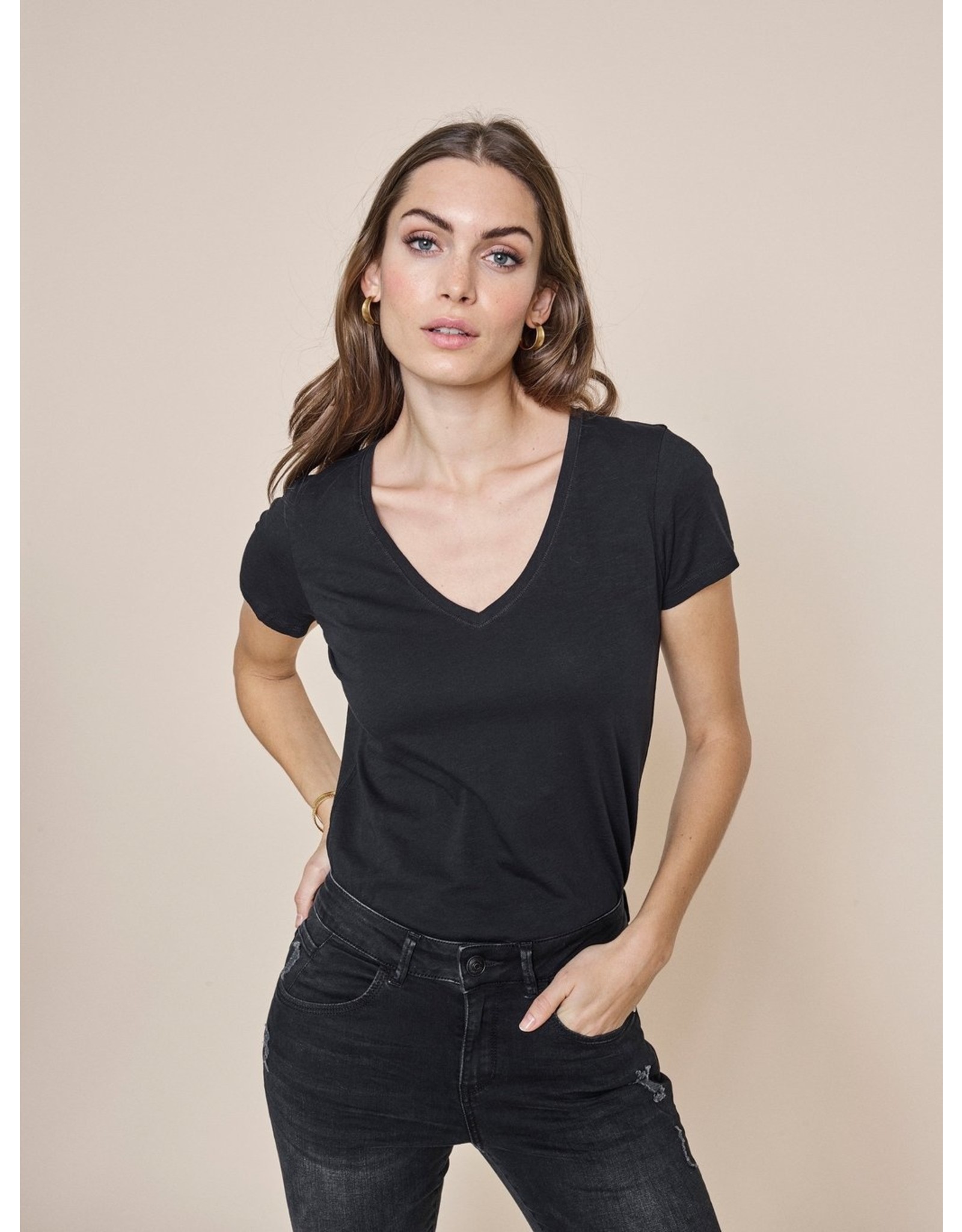 Mos Mosh Arden Organic V Neck Tee