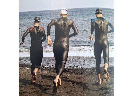 TRIATHLON 