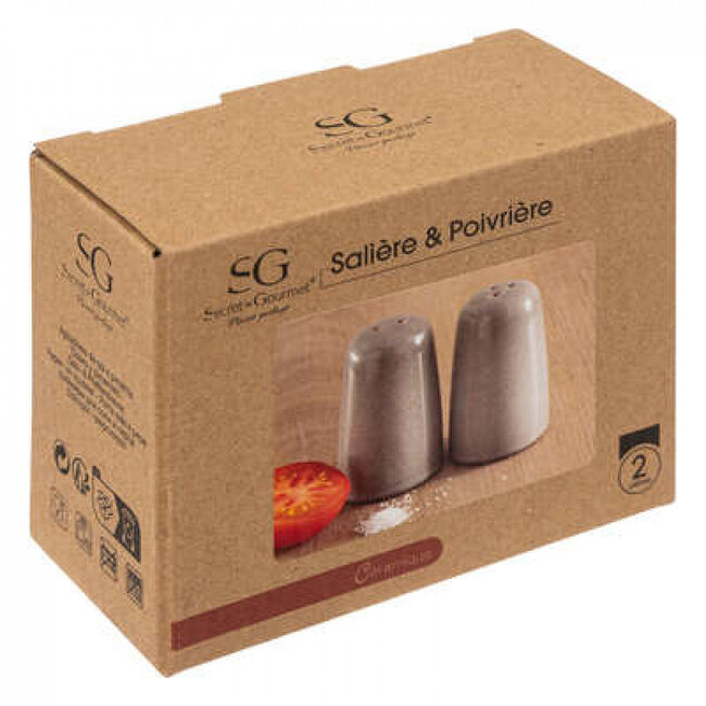 Salt and pepper set