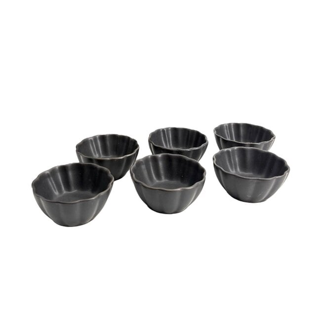 6'lı tatlı kaseleri ve muffin kalıbı seti siyah