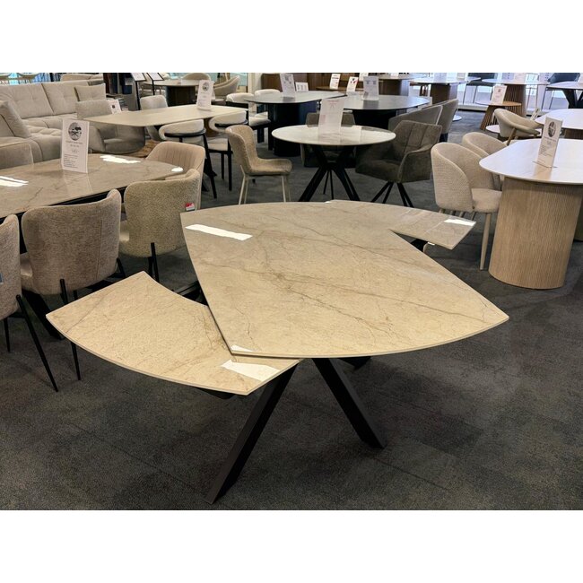 Uitschuifbare eettafel Celeste - 160/240 cm - Glanzend