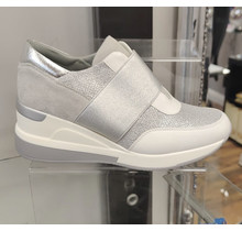 FINDLAY SILVER VELCRO WEDGE TRAINER