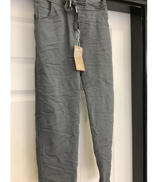 MADE IN ITALY EMBROIDERED JOGGER 6940