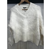 VANESSA CUCCI V-NECK KNIT 6367