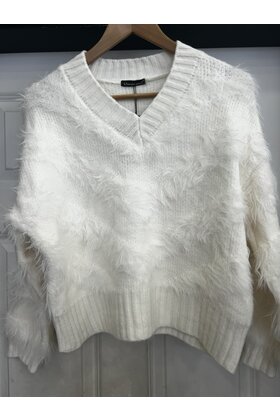 VANESSA CUCCI V-NECK KNIT 6367