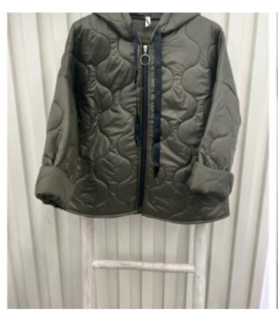 MADE IN ITALY QULITED JACKET 3869