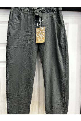 MADE IN ITALY SILIVIA JOGGERS 3657