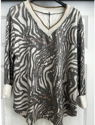 MADE IN ITALY V-NECK KNIT 2430