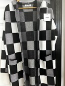 EVIS HOODED SQUARE CARDIGAN 3036