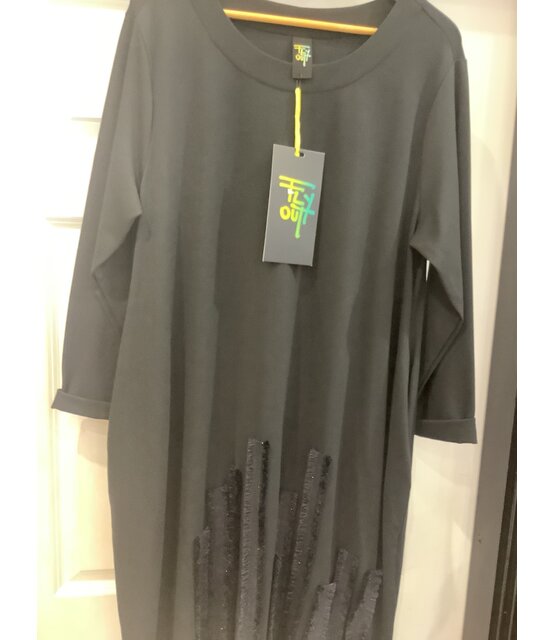 FLY OUT HOODED DRESS 1560